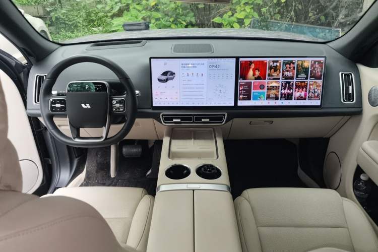 Used Li Auto L7 2024 Pro Model Center Console