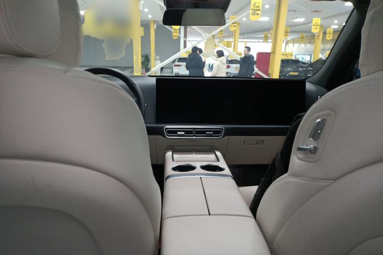 Used Li Auto L7 2024 Ultra Model Center Console