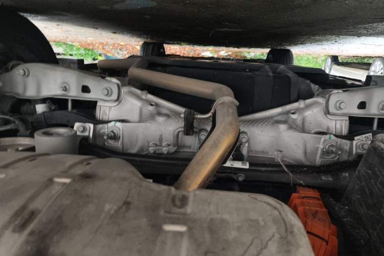 Used Li Auto L7 2024 Pro Model Chassis Rear