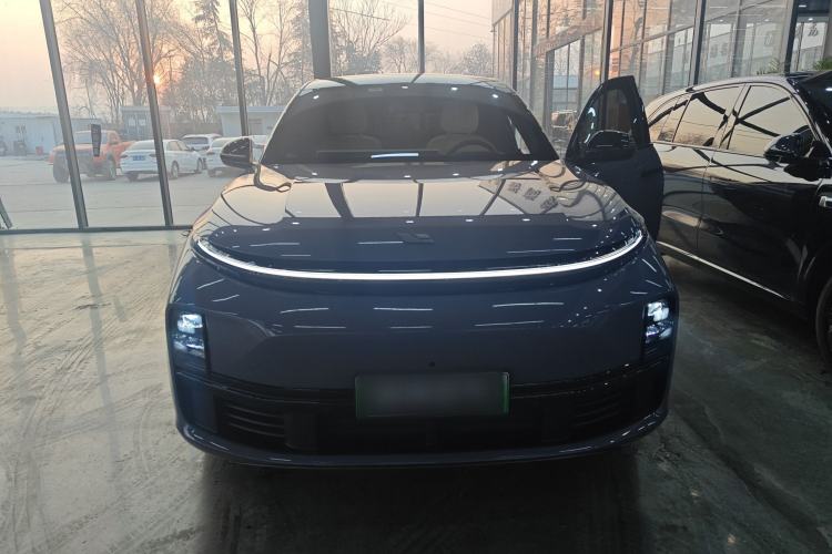 Used Li Auto L7 2024 Pro Model Front
