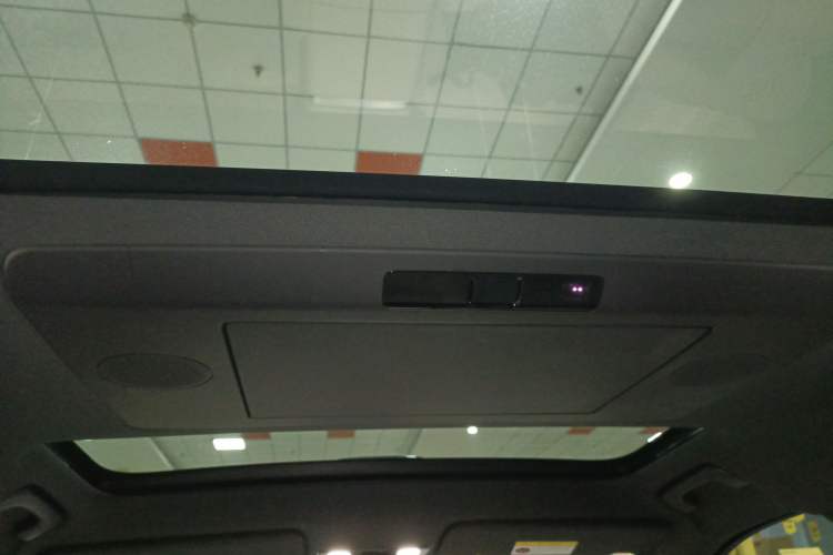 Used Li Auto L7 2024 Ultra Model Headliner