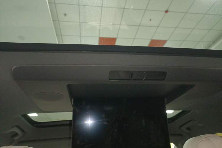 Used Li Auto L7 2024 Ultra Model Headliner