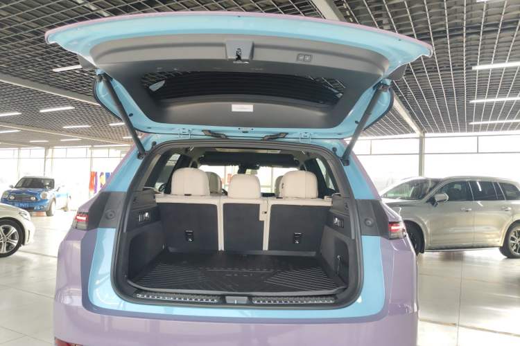 Used Li Auto L7 2024 Ultra Model Trunk