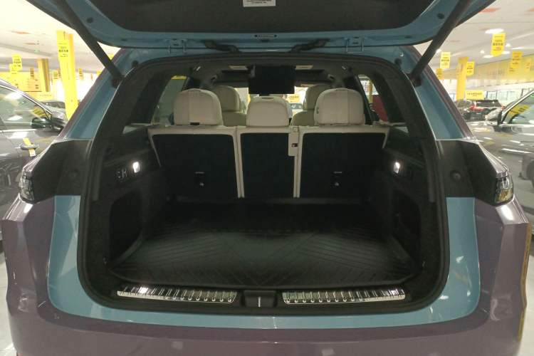 Used Li Auto L7 2024 Ultra Model Trunk