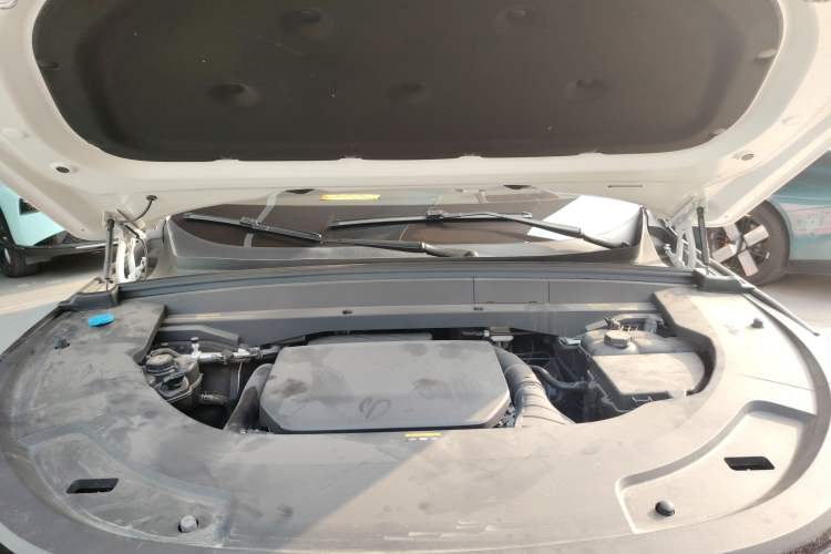 Used Li Auto L7 2024 MAX Model Engine Bay
