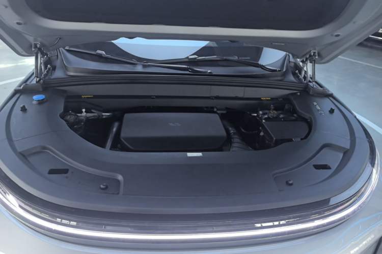 Used Li Auto L7 2024 MAX Model Engine Bay
