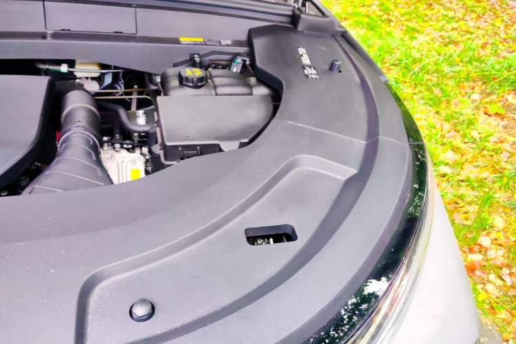 Used Li Auto L7 2024 Ultra Model Engine Bay Left