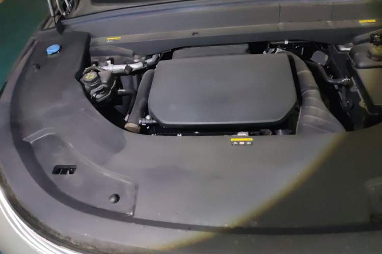 Used Li Auto L7 2024 Pro Model Engine Bay Right
