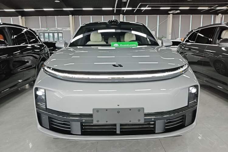 Used Li Auto L7 2024 MAX Model Front