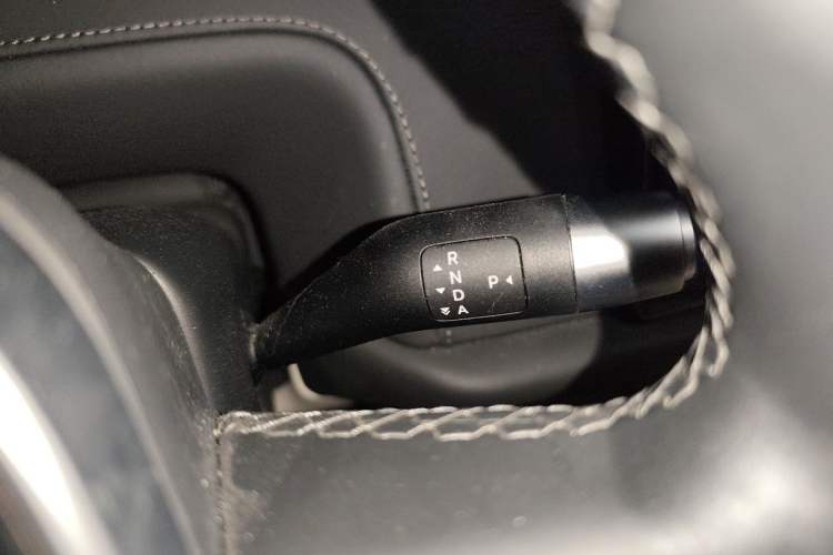 Used Li Auto L7 2024 MAX Model Gear Lever