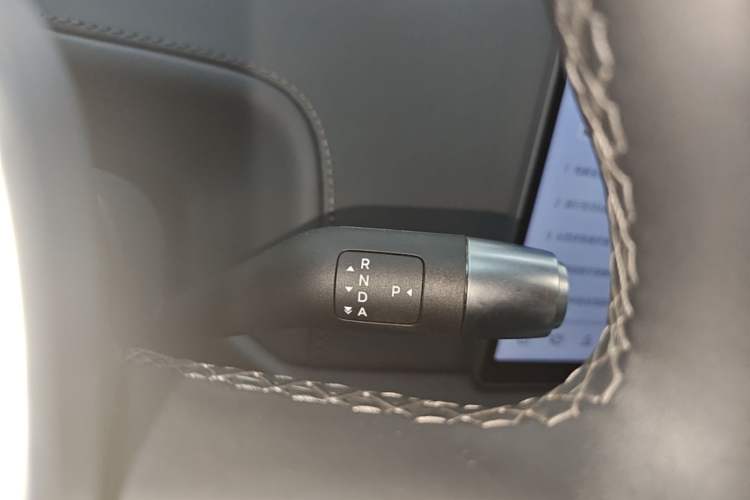 Used Li Auto L7 2024 MAX Model Gear Lever