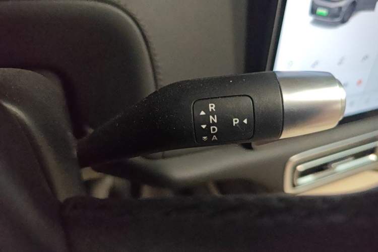 Used Li Auto L7 2024 MAX Model Gear Lever
