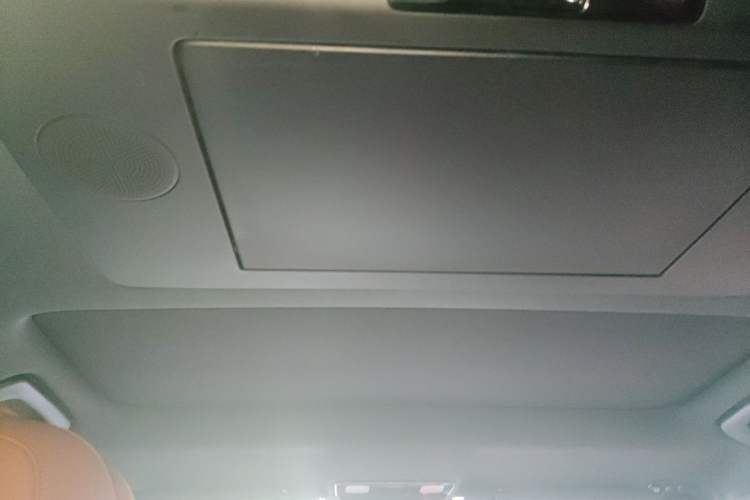 Used Li Auto L7 2024 Ultra Model Headliner