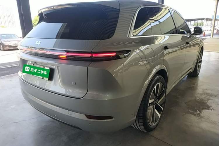 Used Li Auto L7 2024 Ultra Model Rear Right 45 Deg