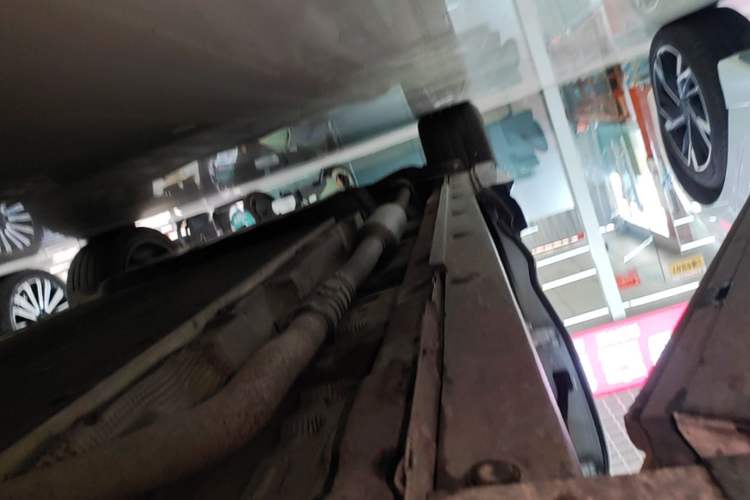 Used Li Auto L7 2024 Ultra Model Right Side Sill