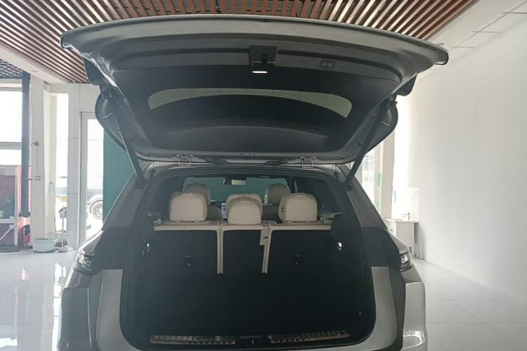 Used Li Auto L7 2024 Ultra Model Trunk