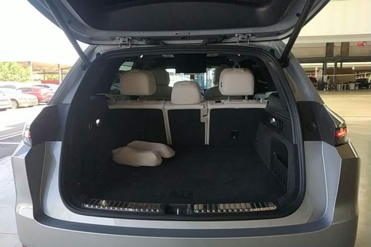 Used Li Auto L7 2024 Ultra Model Trunk