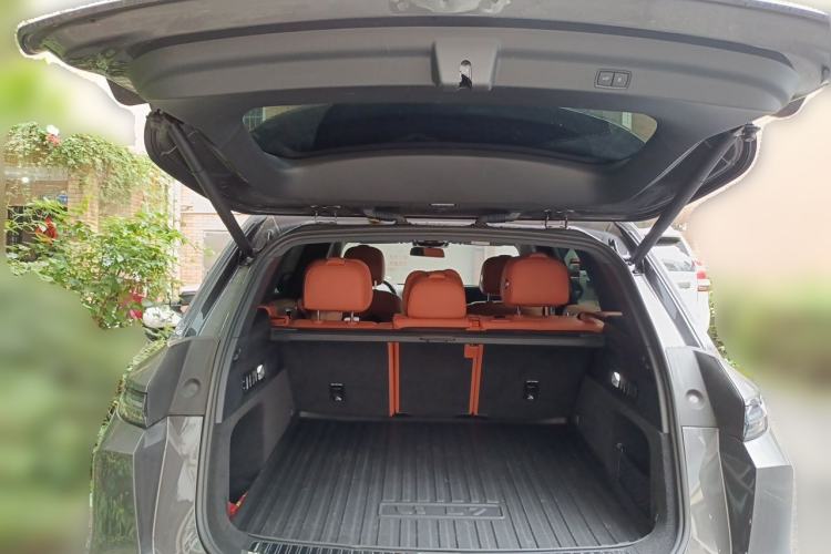 Used Li Auto L7 2024 Pro Model Trunk