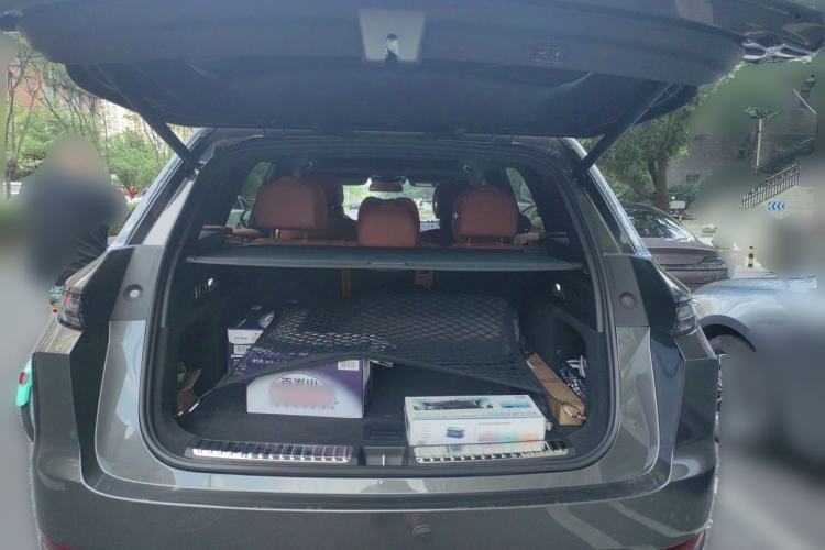 Used Li Auto L7 2024 MAX Model Trunk