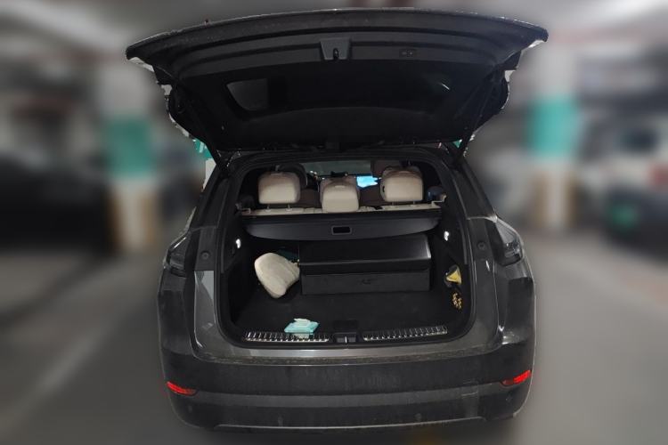 Used Li Auto L7 2024 MAX Model Trunk
