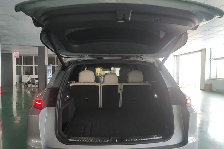 Used Li Auto L7 2024 Ultra Model Trunk