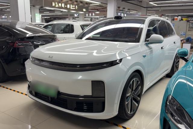Li Auto L7 2024 MAX Model usado