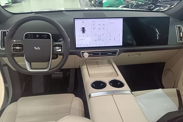 Used Li Auto L7 2024 Ultra Model Center Console