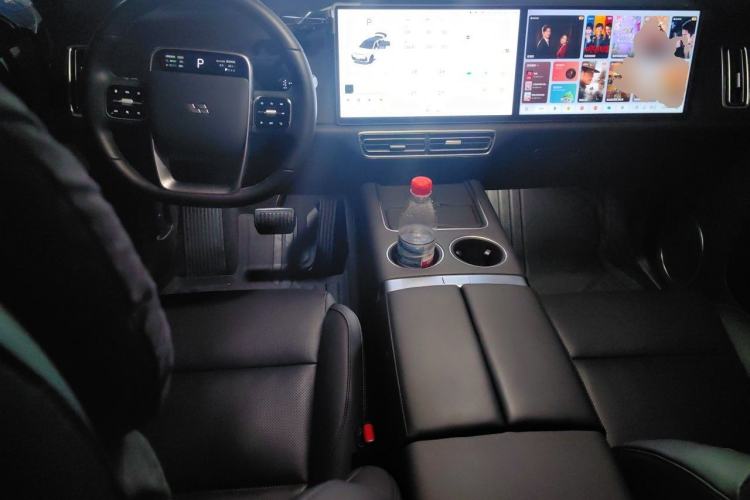 Used Li Auto L7 2024 MAX Model Center Console