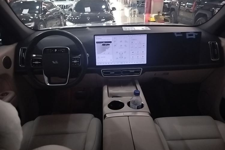 Used Li Auto L7 2024 Ultra Model Center Console
