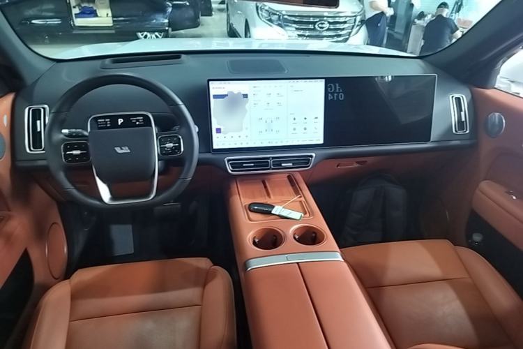 Used Li Auto L7 2024 Pro Model Center Console