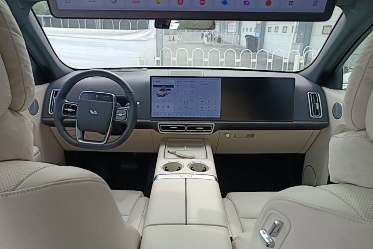 Used Li Auto L7 2024 Ultra Model Center Console