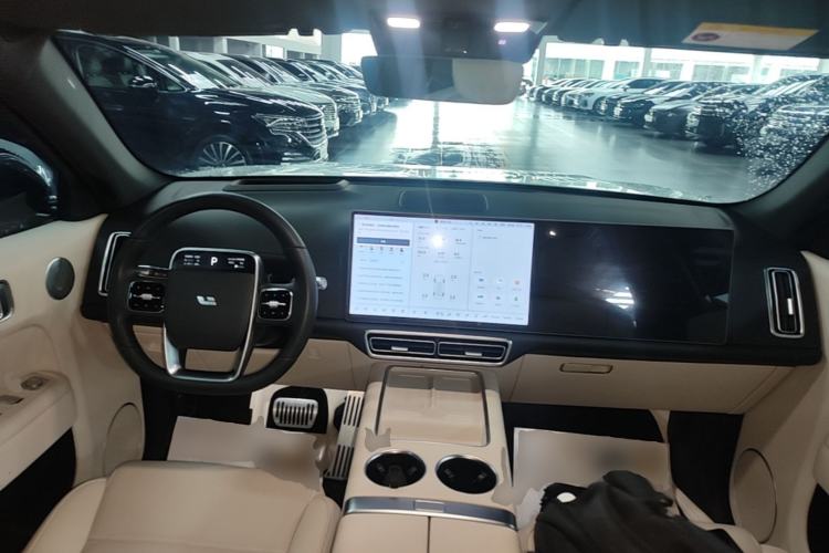 Used Li Auto L7 2024 Ultra Model Center Console