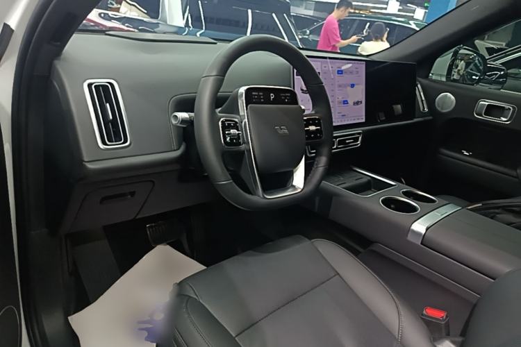 Used Li Auto L7 2024 Ultra Model Center Console