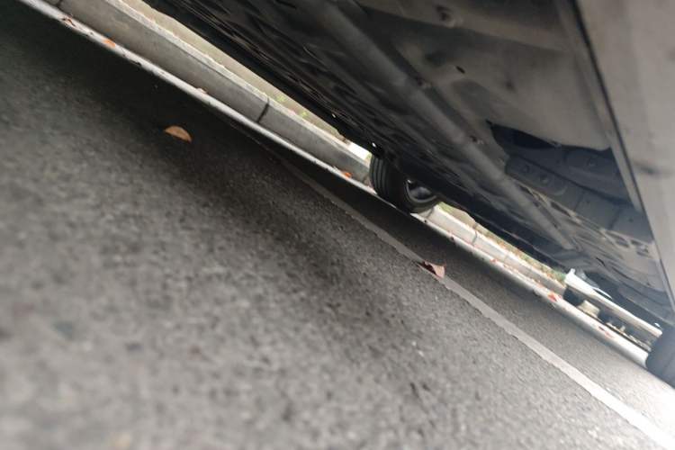 Used Li Auto L7 2024 Pro Model Chassis Front Left