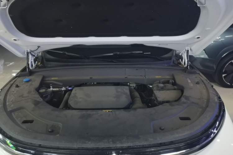 Used Li Auto L7 2024 MAX Model Engine Bay