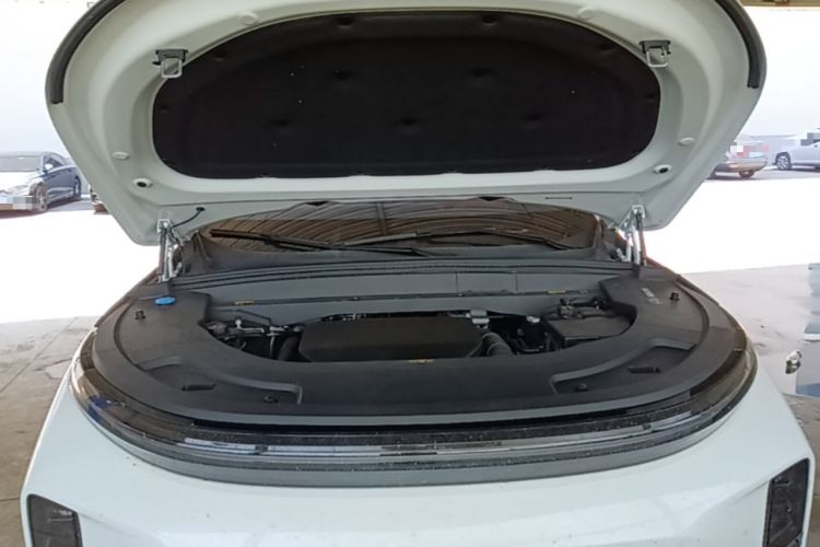 Used Li Auto L7 2024 MAX Model Engine Bay