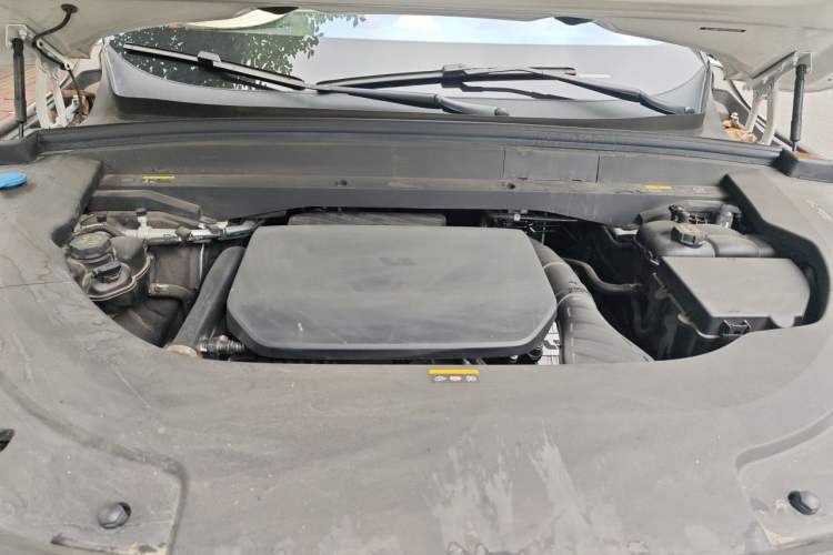 Used Li Auto L7 2024 Pro Model Engine Bay
