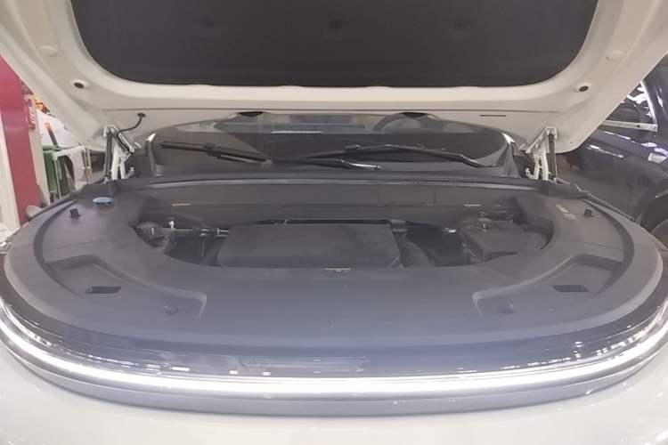 Used Li Auto L7 2024 Ultra Model Engine Bay