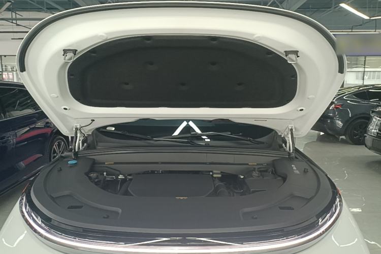 Used Li Auto L7 2024 Ultra Model Engine Bay