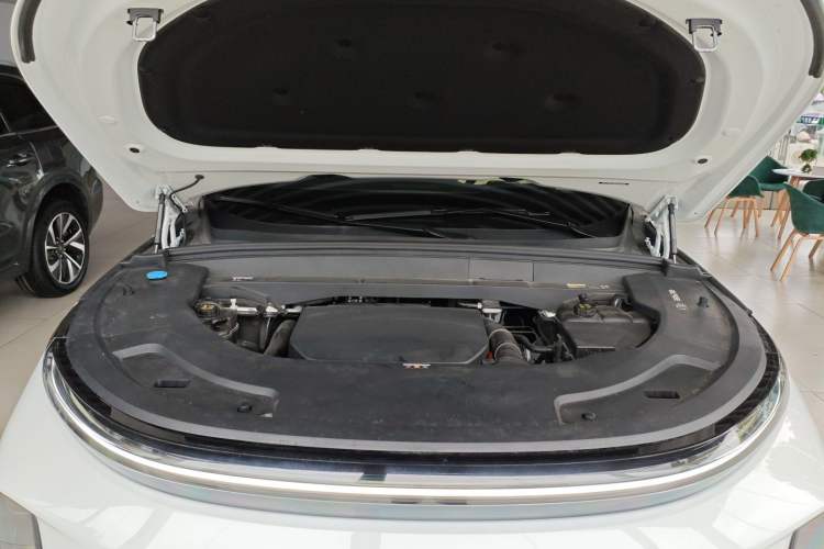 Used Li Auto L7 2024 Ultra Model Engine Bay