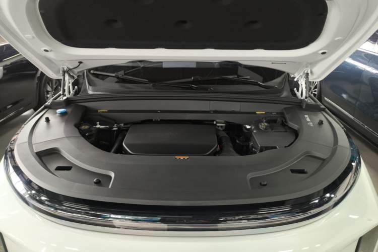 Used Li Auto L7 2024 Ultra Model Engine Bay