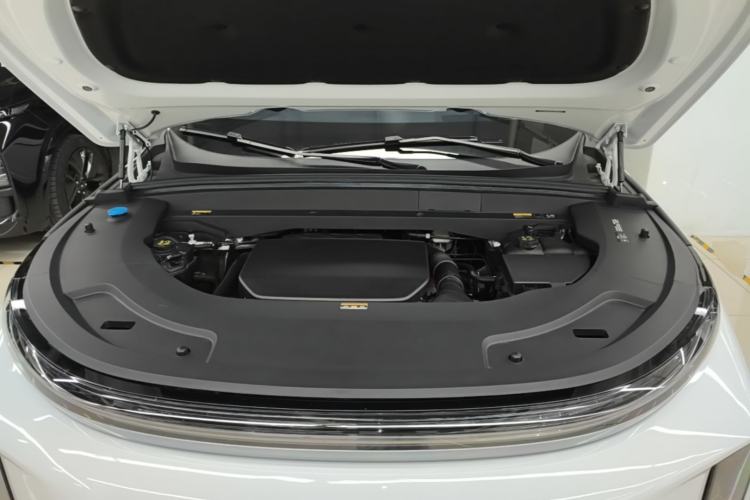 Used Li Auto L7 2024 Ultra Model Engine Bay