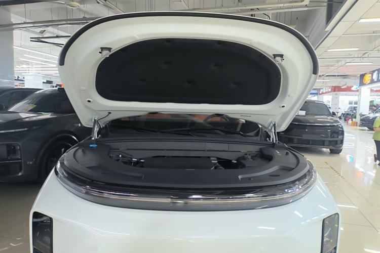 Used Li Auto L7 2024 Ultra Model Engine Bay