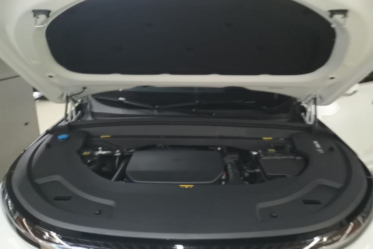 Used Li Auto L7 2024 Pro Model Engine Bay