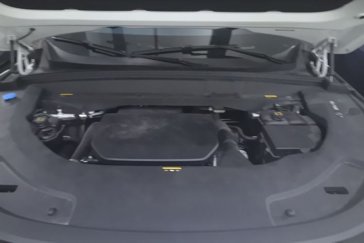 Used Li Auto L7 2024 Ultra Model Engine Bay