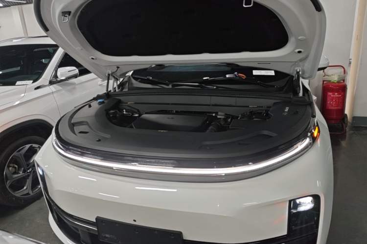 Used Li Auto L7 2024 MAX Model Engine Bay