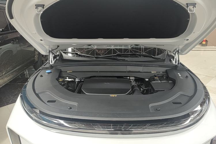 Used Li Auto L7 2024 Ultra Model Engine Bay