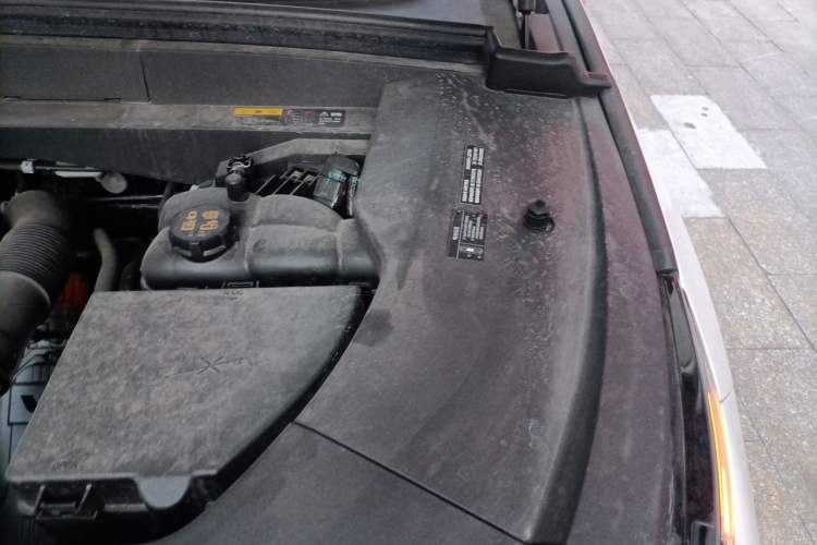Used Li Auto L7 2024 MAX Model Engine Bay Left