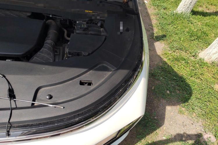 Used Li Auto L7 2024 Pro Model Engine Bay Left