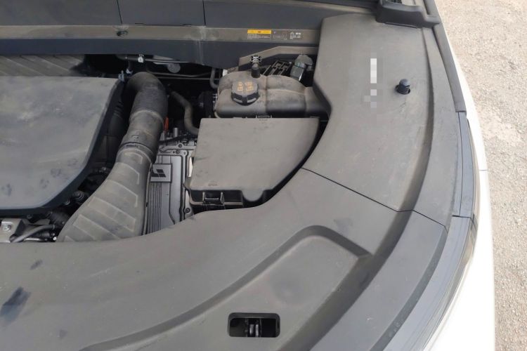 Used Li Auto L7 2024 Ultra Model Engine Bay Left